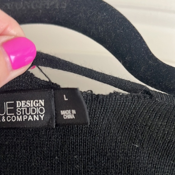 New York and Company Black Sweat Jacket - Picture 4 of 7